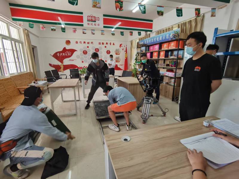 追星女孩心理学分析报告：沈丘县广告片拍摄公司揭秘饭圈应援式传播逻辑